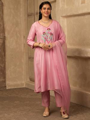Pink hand embroidered  a line silk suit 2