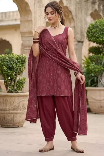 Burgundy floral printed cotton kurta set