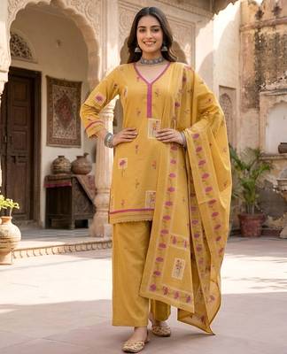 Mustard floral printed cotton kurta set 3