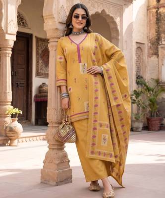 Mustard floral printed cotton kurta set 5