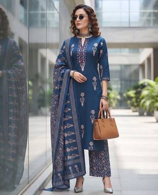 Navy blue floral printed cotton kurta set 4
