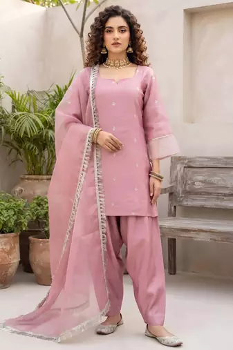 Pink hand embroidered silk blend kurta set