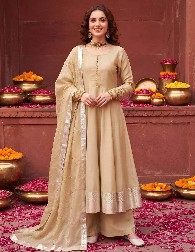 Beige hand embroidered silk blend kurta set