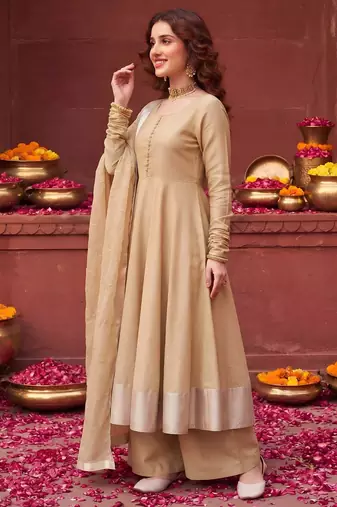 Beige hand embroidered silk blend kurta set