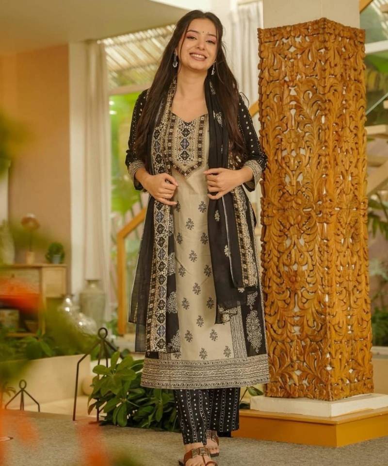 Beige cotton poly printed kurta set