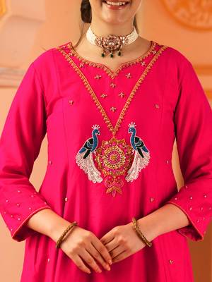 Peacock love fuschia pink a-shape mul chanderi 3 piece suit set 4