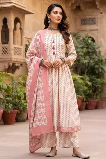 Off white floral printed cotton kurta set