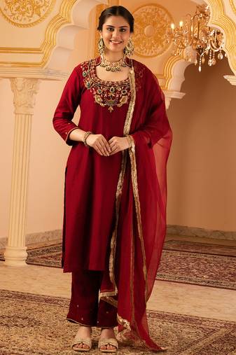 Maroon hand embroidered mul chanderi 3 piece suit set