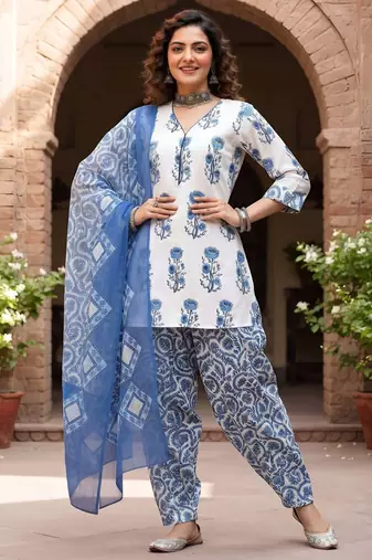 White floral printed cotton kurta set