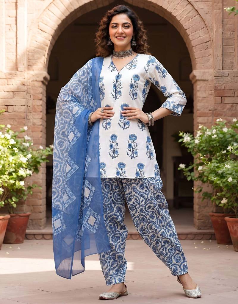 White floral printed cotton kurta set