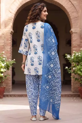 White floral printed cotton kurta set