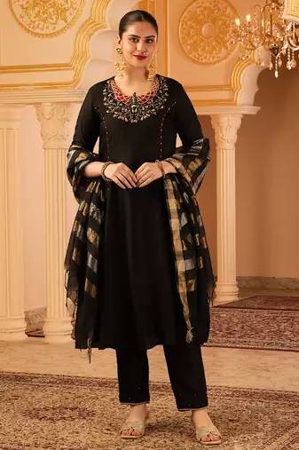 Black hand embroidered a-shape silk 3 piece suit set