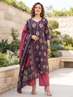 Burgundy floral printed cotton kurta set 1