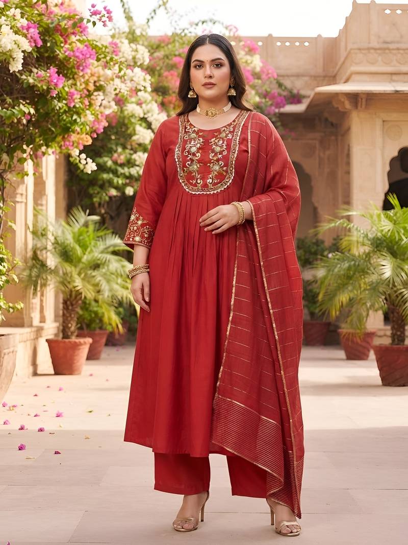 Red hand embroidered chanderi silk kurta set