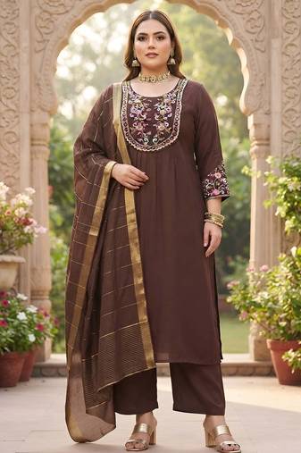 Brown hand embroidered chanderi silk kurta set