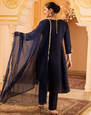 Deep blue silk a-shape 3 piece suit set 3