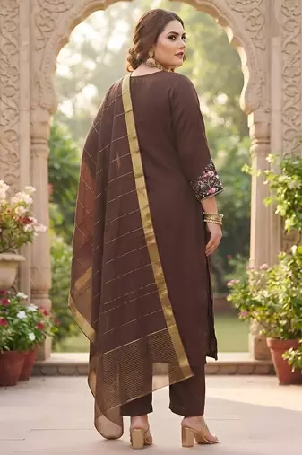 Brown hand embroidered chanderi silk kurta set