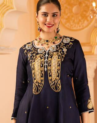 Deep blue silk a-shape 3 piece suit set 4