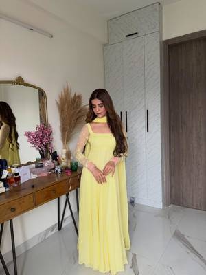 Yellow faux georgette embroidered kurta set 2