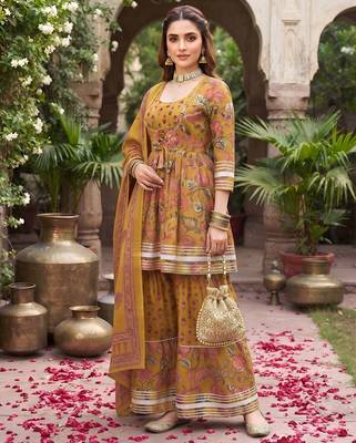 Mustard floral printed cotton kurta set 3