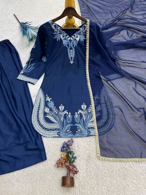 Navy-blue crepe embroidered farshi salwar set 4