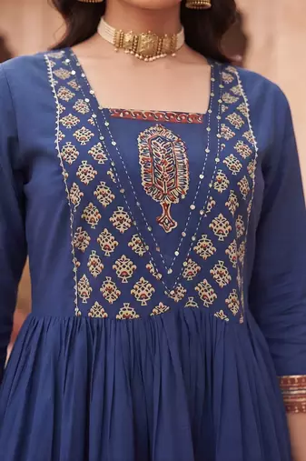 Blue floral printed cotton kurta set