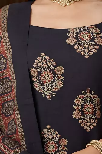 Black floral printed cotton kurta set
