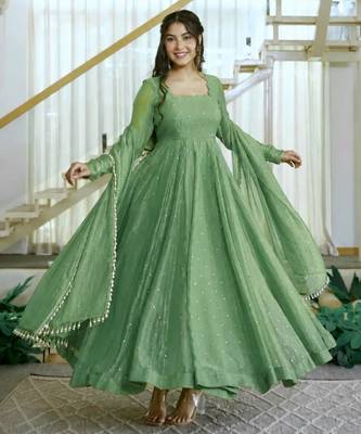 Green silk blend plain flared gown set 2