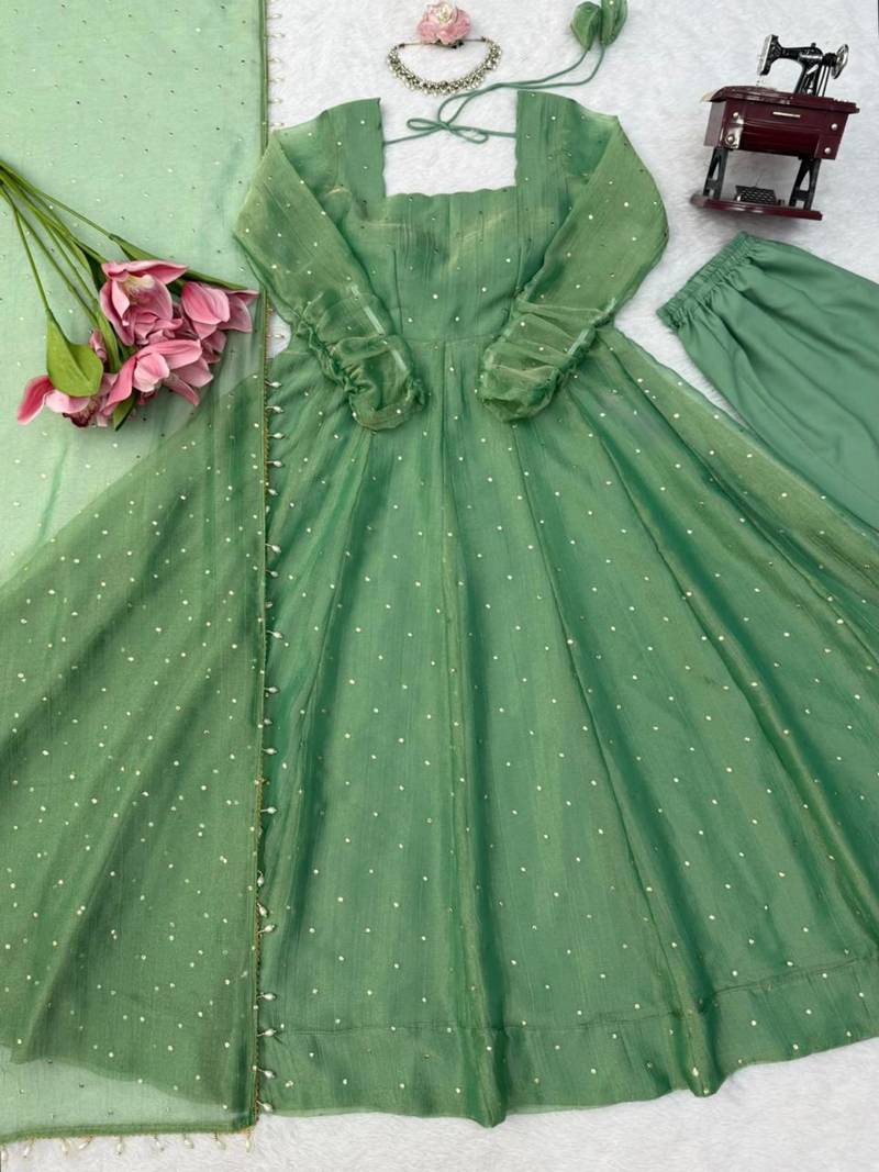 Green silk blend plain flared gown set