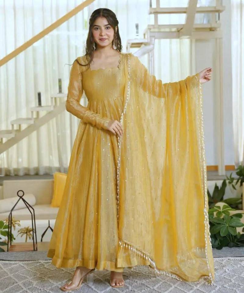 Yellow silk blend plain flared gown set