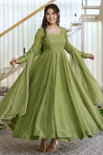 Green silk blend plain flared gown set
