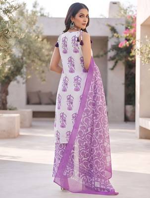White floral printed cotton kurta set 3
