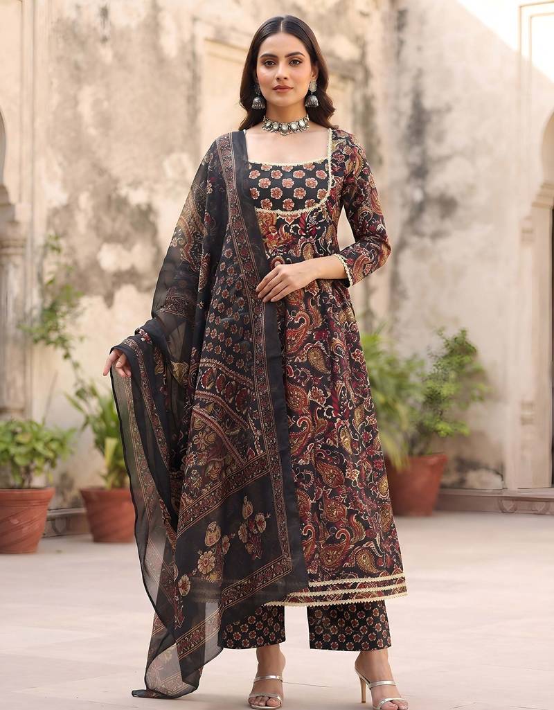 Black floral printed cotton kurta set