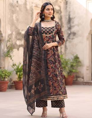 Black floral printed cotton kurta set 3