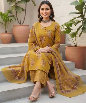 Yellow floral printed cotton kurta set 5