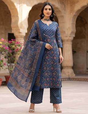 Blue floral printed cotton kurta set 3