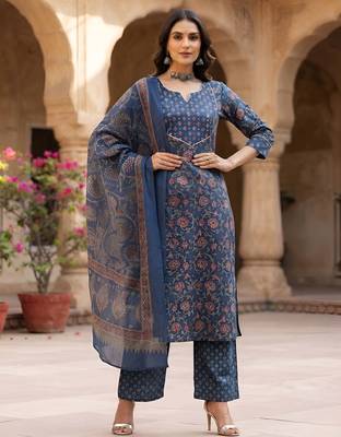 Blue floral printed cotton kurta set 4