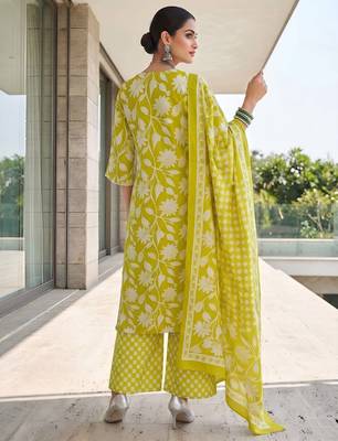 Green floral printed cotton kurta set 2