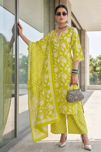 Green floral printed cotton kurta set