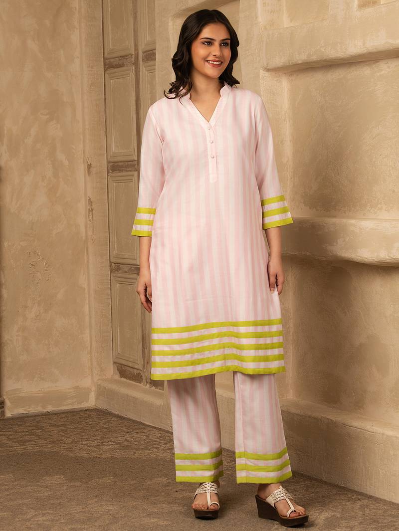 Pink cotton linen stripes print kurta set