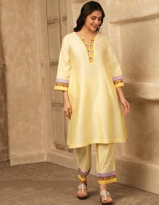Yellow cotton kurta set with floral embroidery lace detailings 2