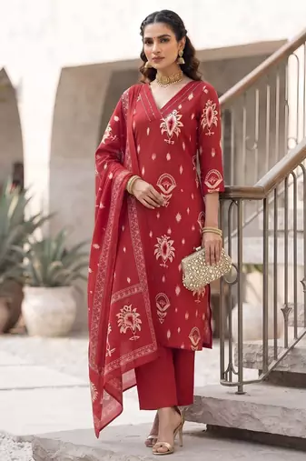 Red floral printed cotton kurta set