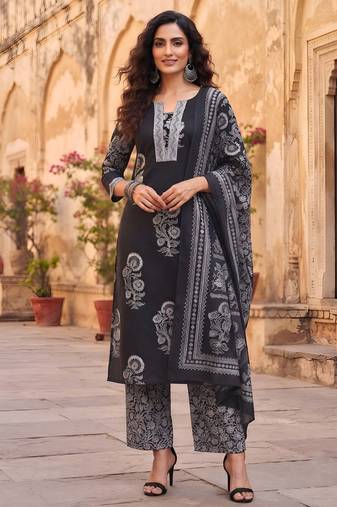 Black floral printed cotton kurta set