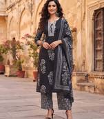 Black floral printed cotton kurta set