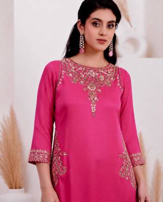 Pink crepe embroidered palazzo set 3