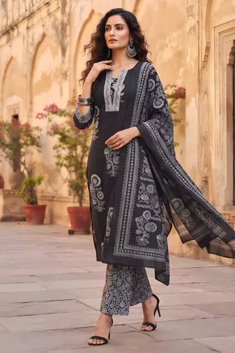 Black floral printed cotton kurta set