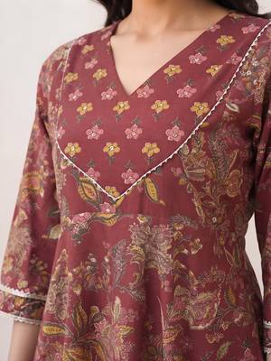 Burgundy floral printed cotton kurta set 5