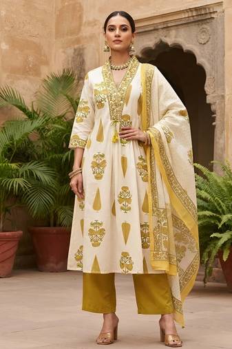 White floral printed cotton kurta set
