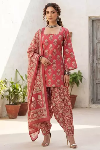 Pink floral printed cotton kurta set