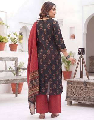 Black floral printed cotton kurta set 3